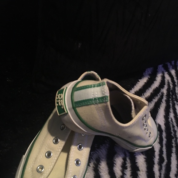 Flats - Picture 2 of 3